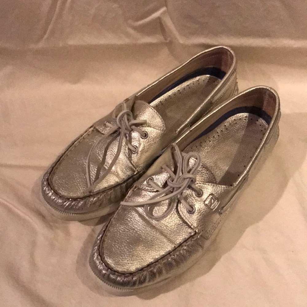 Gold Sperry Boat Shoes / Loafers
